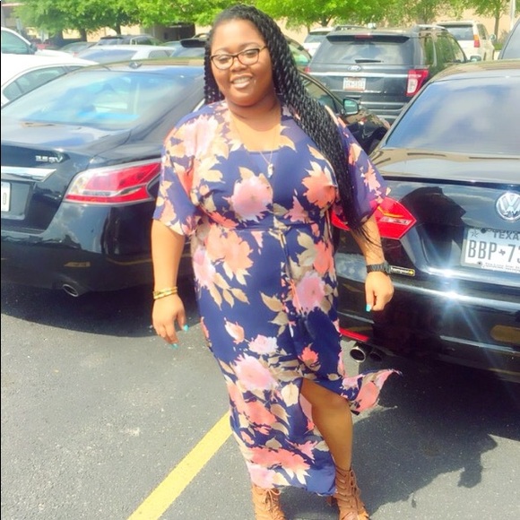 Sheer Flower 🌸 Dress - Picture 5 of 5